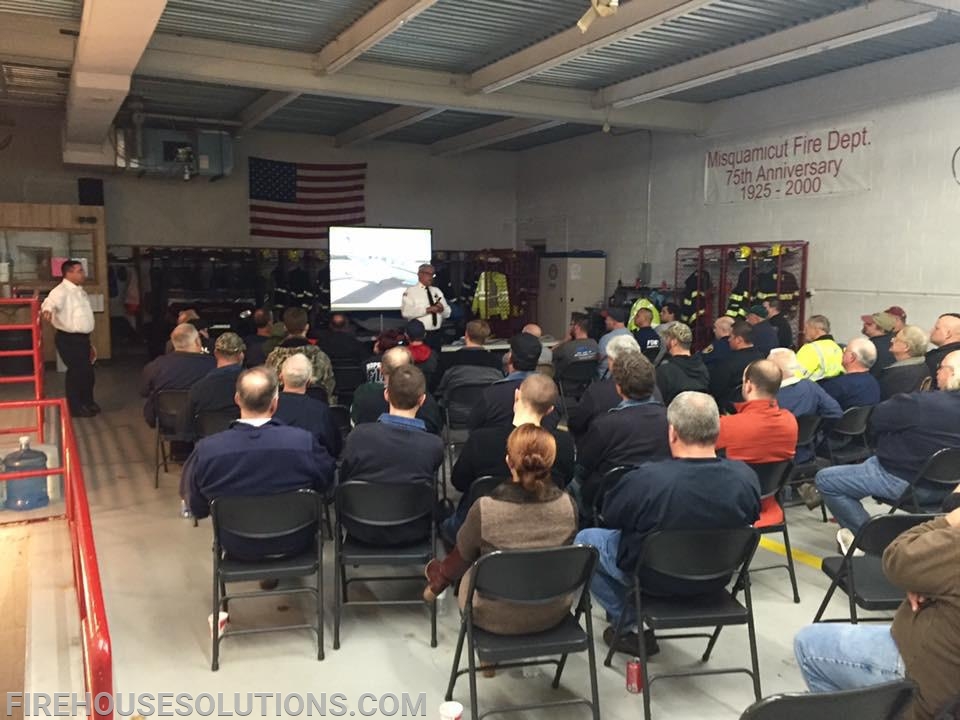 TF Green Airport Crash Fire & Rescue Chief Jack Thomas and Deputy Chief Jeremy Souza instruct Southern League training on airplane crashes and emergencies 